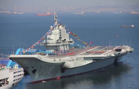 官媒曝中国第3艘航母开工:已在船台建造缩略图